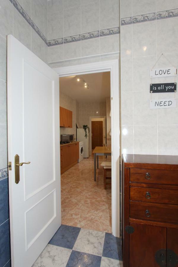 מאלגה Apartamento Ollerias מראה חיצוני תמונה
