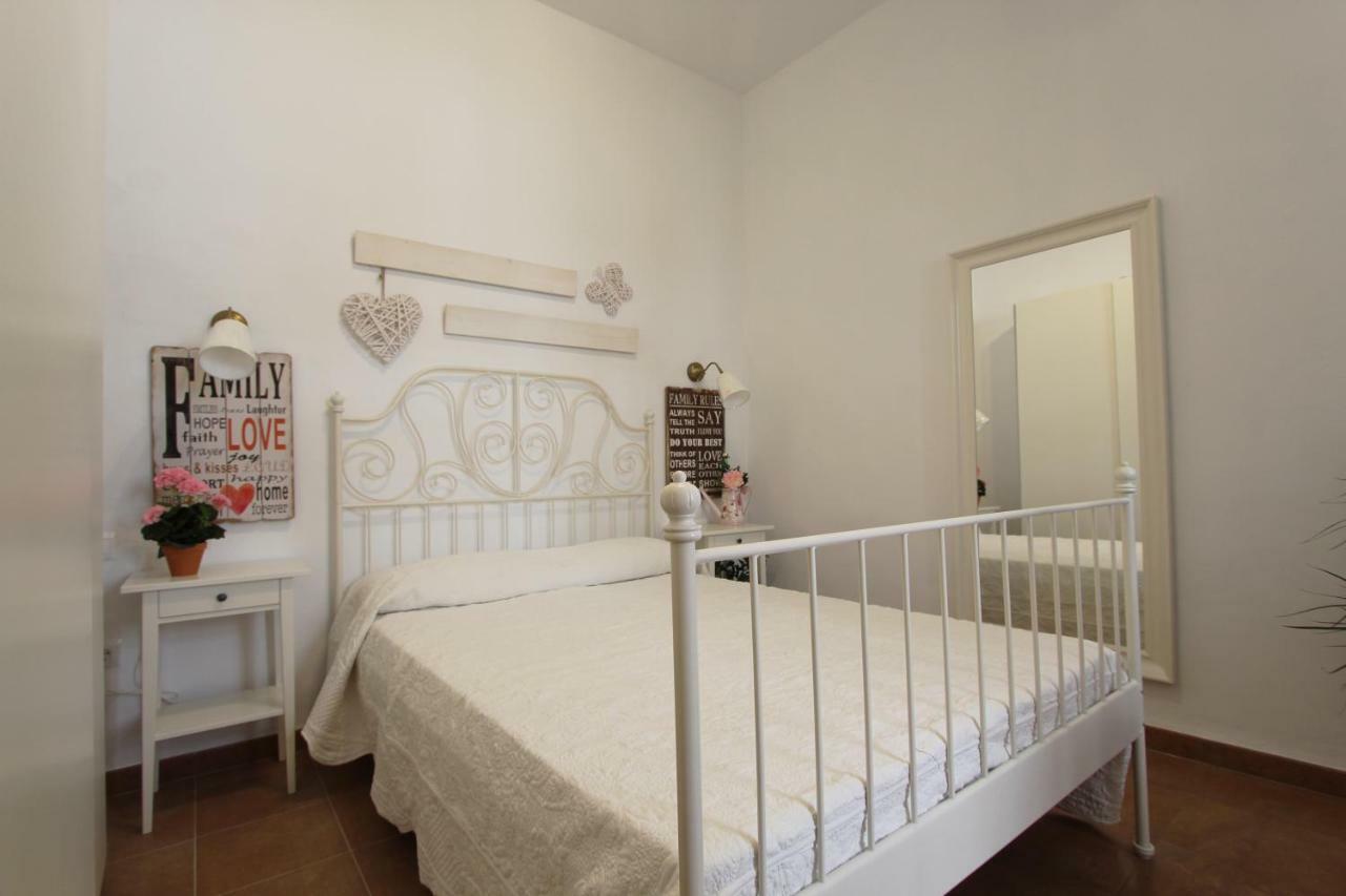 מאלגה Apartamento Ollerias מראה חיצוני תמונה