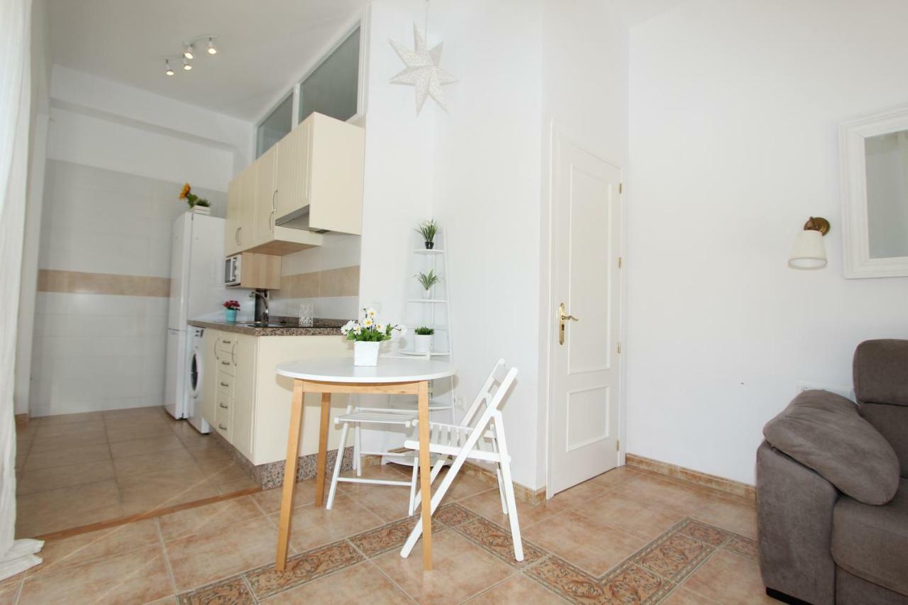 מאלגה Apartamento Ollerias מראה חיצוני תמונה