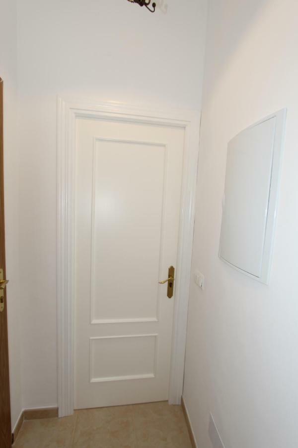 מאלגה Apartamento Ollerias מראה חיצוני תמונה