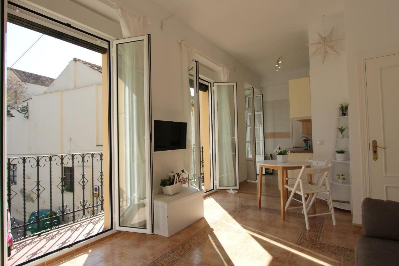 מאלגה Apartamento Ollerias מראה חיצוני תמונה