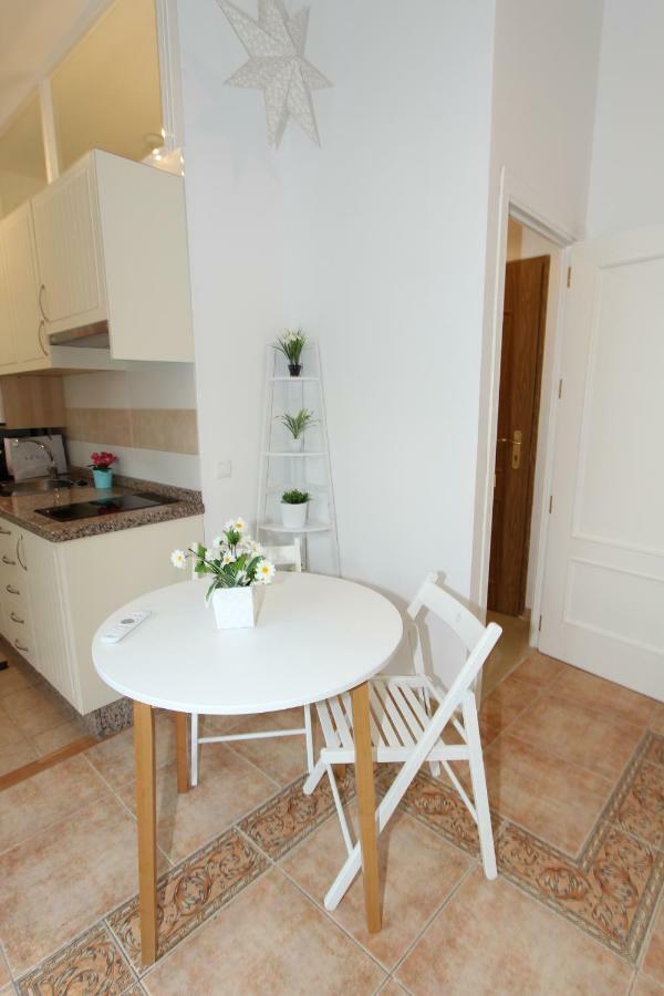 מאלגה Apartamento Ollerias מראה חיצוני תמונה
